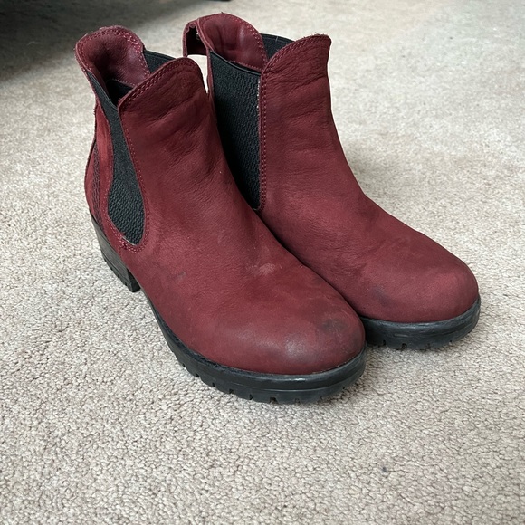 Bueno FLORIDA NUBUCK CHELSEA BOOT II - Picture 7 of 9